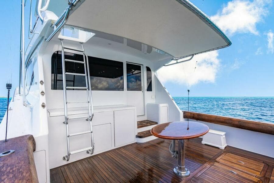 1999 Viking 55 Convertible