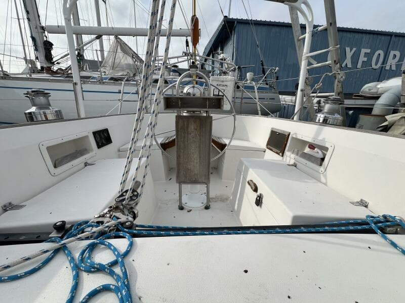 1986 Dickerson Tri-Cabin