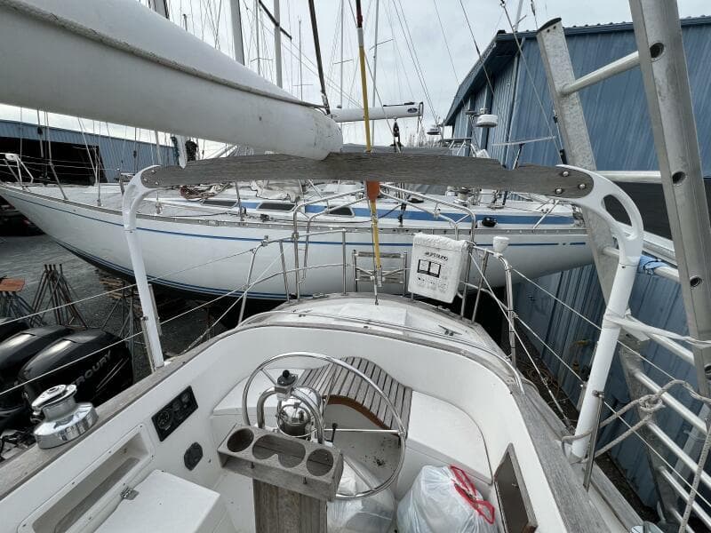 1986 Dickerson Tri-Cabin