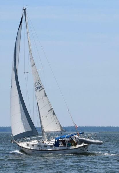 1986 Dickerson Tri-Cabin