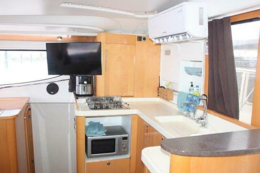 2008 Fountaine Pajot Orana 44