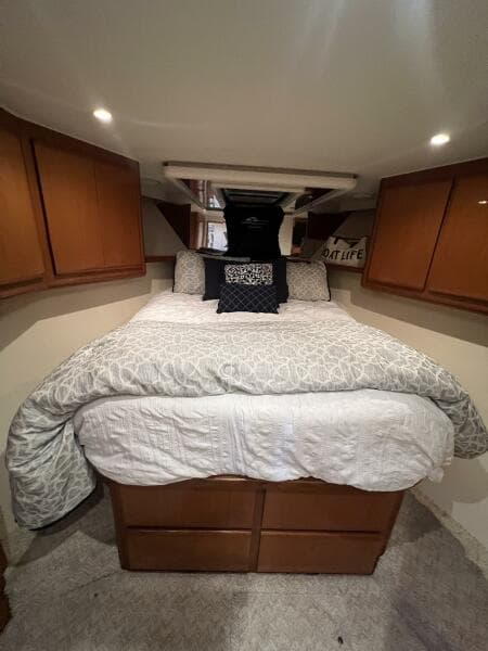 1999 Viking 60 CPMY