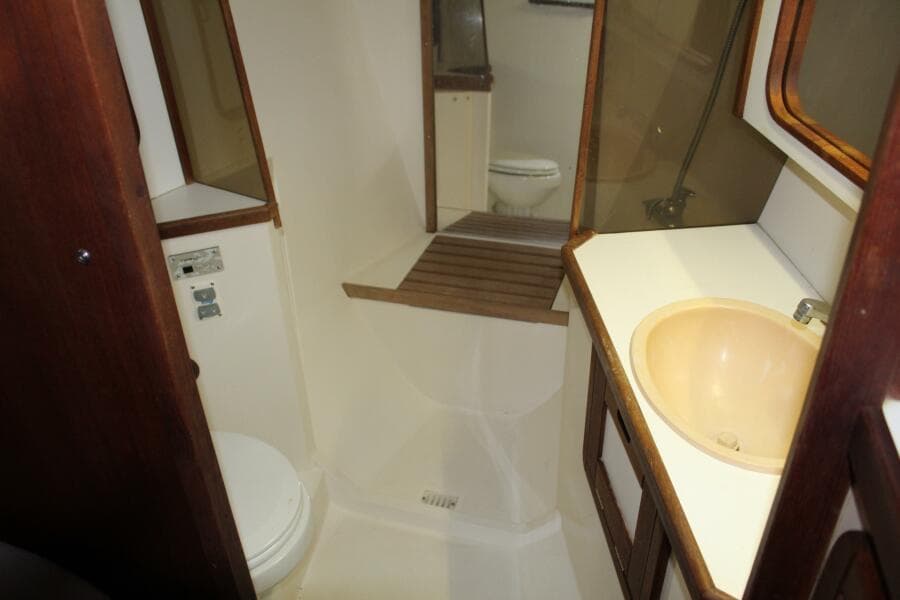 1990 Catalina 42