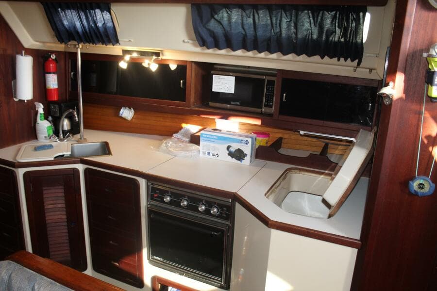 1990 Catalina 42