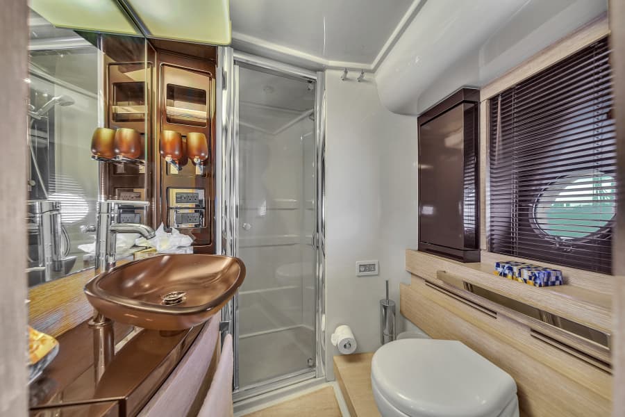 2012 Azimut 64 FLY
