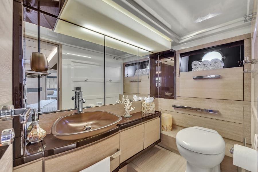 2012 Azimut 64 FLY