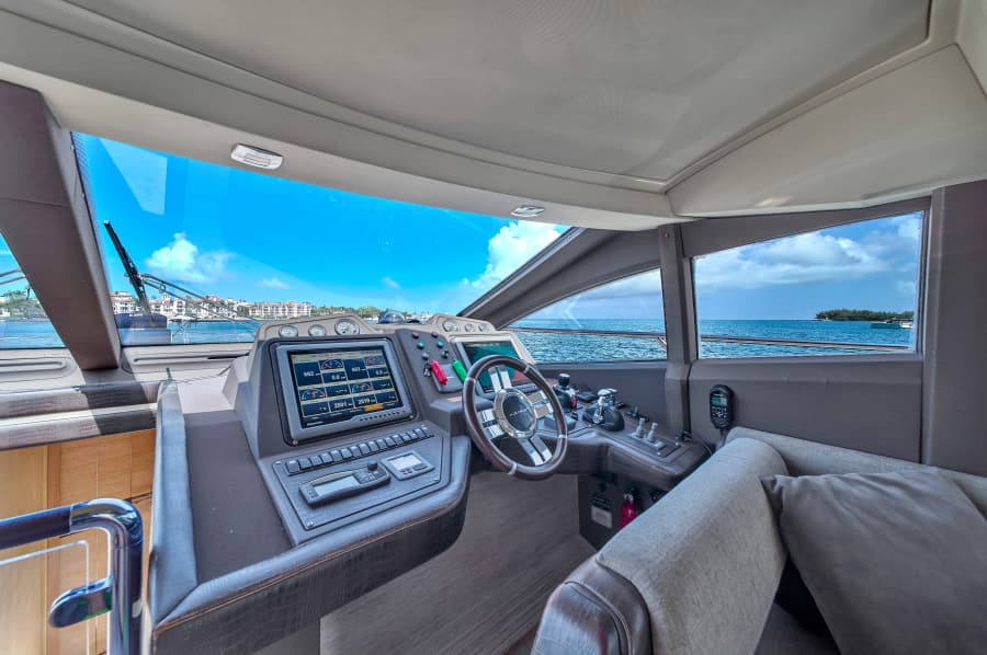 2012 Azimut 64 FLY