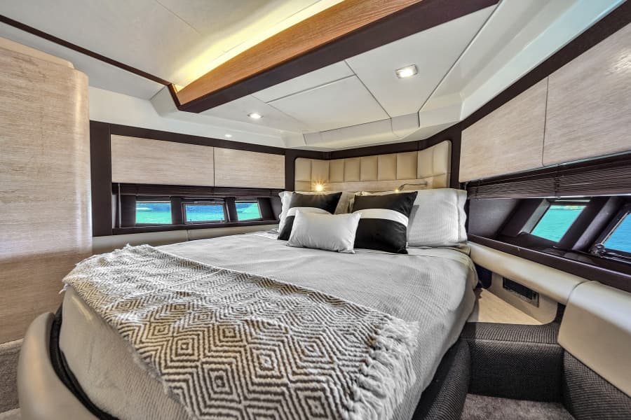 2012 Azimut 64 FLY