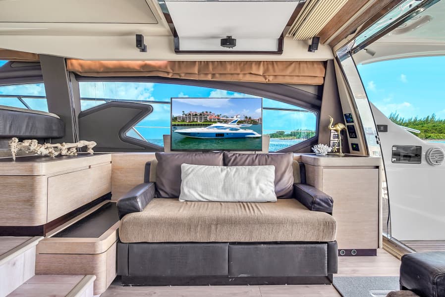 2012 Azimut 64 FLY