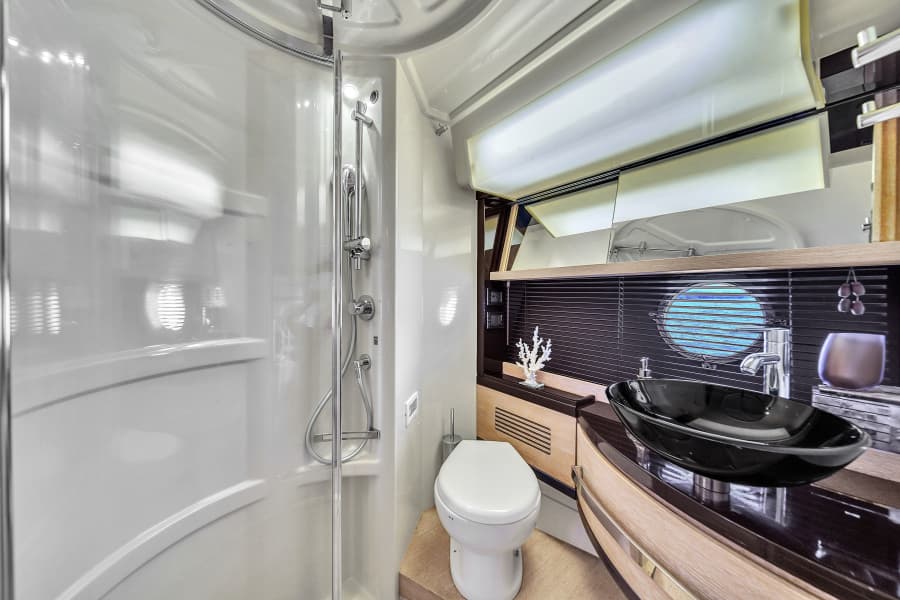 2012 Azimut 64 FLY