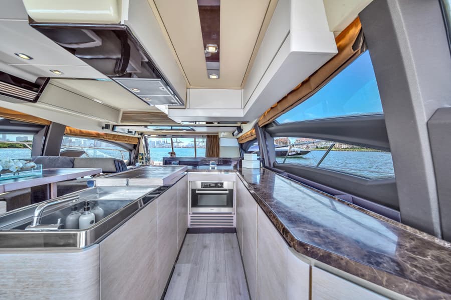 2012 Azimut 64 FLY