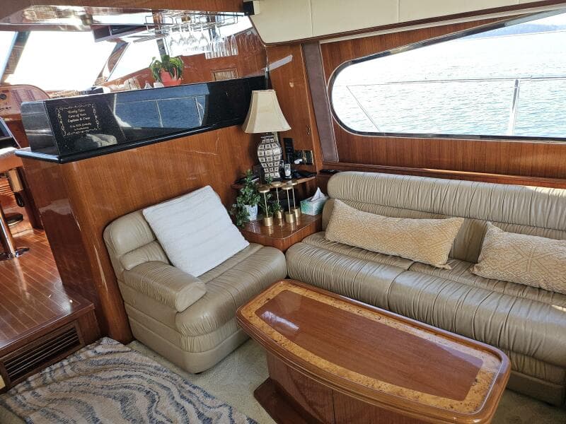 2003 Johnson Flybridge
