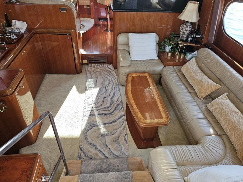 2003 Johnson Flybridge