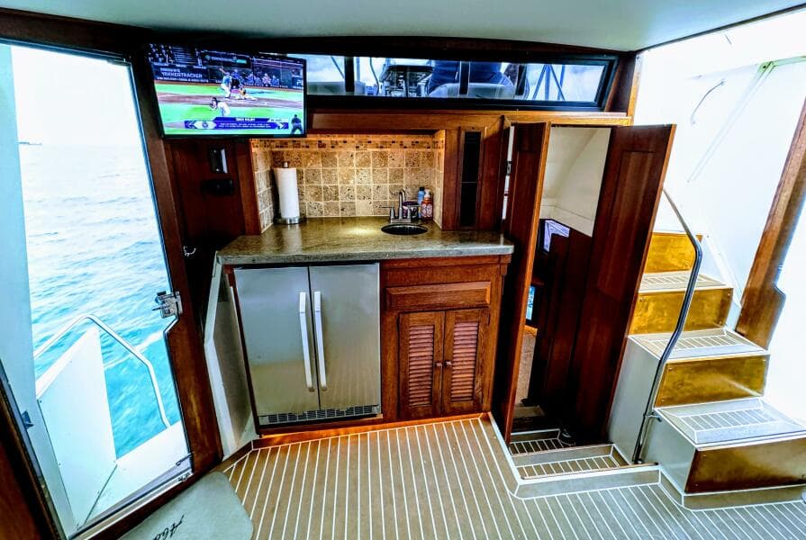 1987 Viking 48 Motor Yacht