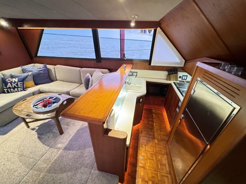 1987 Viking 48 Motor Yacht