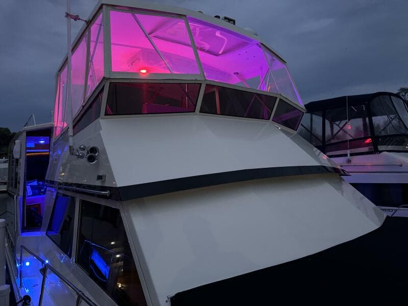 1987 Viking 48 Motor Yacht