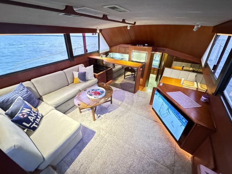 1987 Viking 48 Motor Yacht