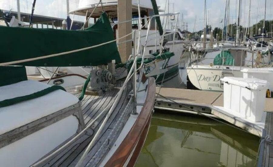 1979 Tayana 37