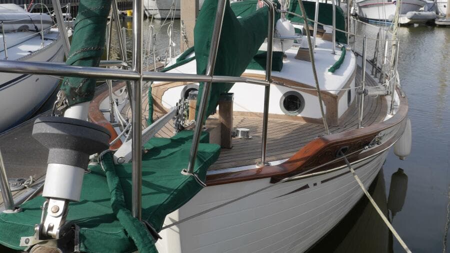 1979 Tayana 37