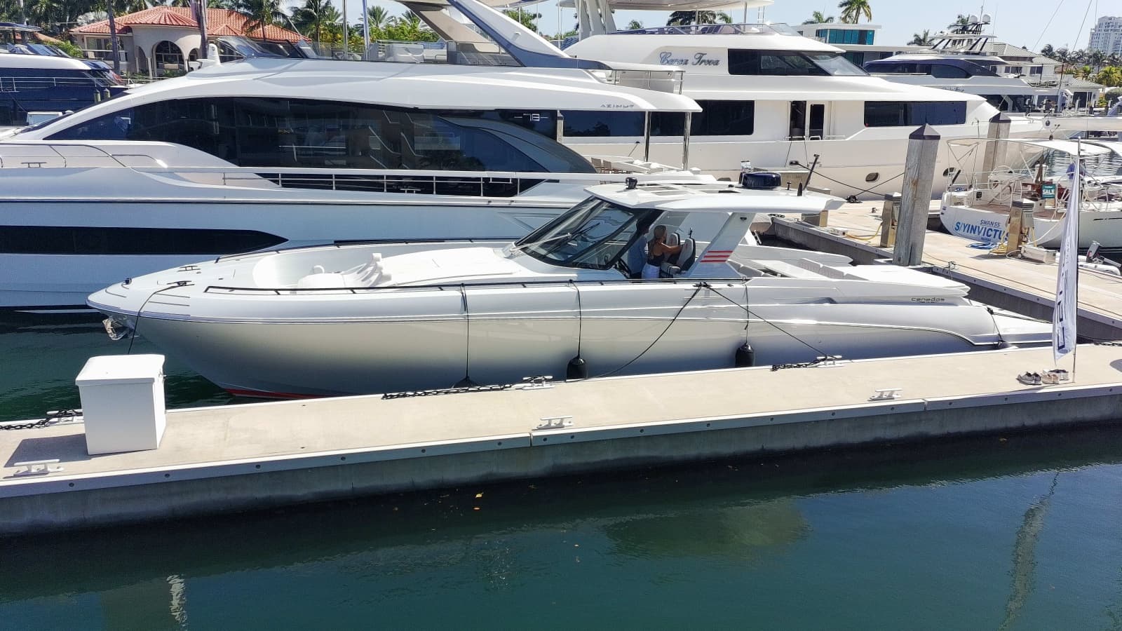 2026 Canados Gladiator 493 Grand