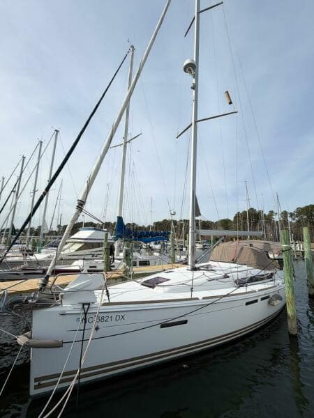 2013 Jeanneau Sun Odyssey 409