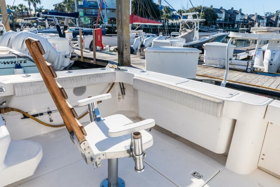2004 Luhrs 36 Convertible