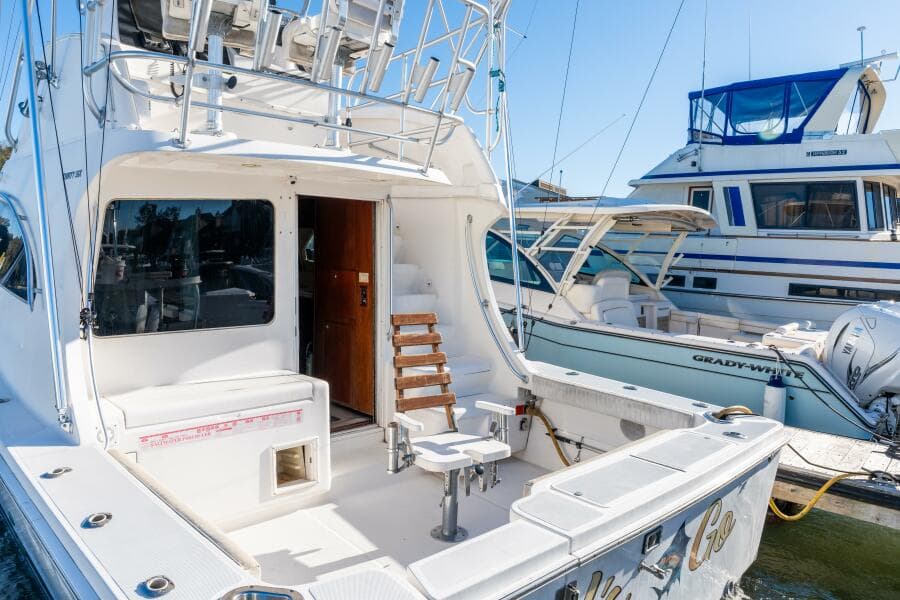 2004 Luhrs 36 Convertible