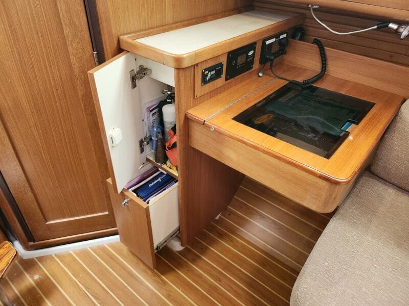2012 Catalina 355