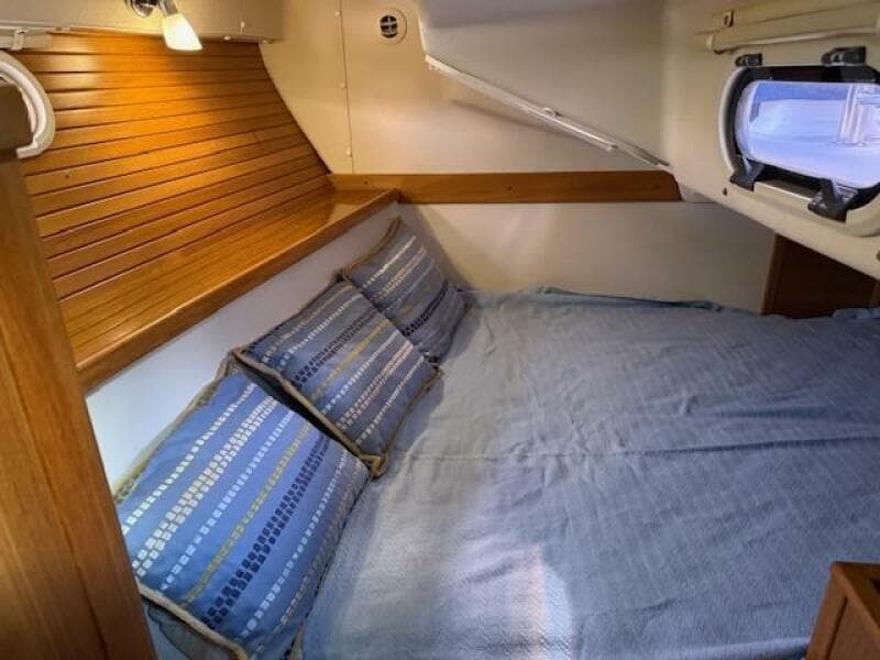 Aft cabin