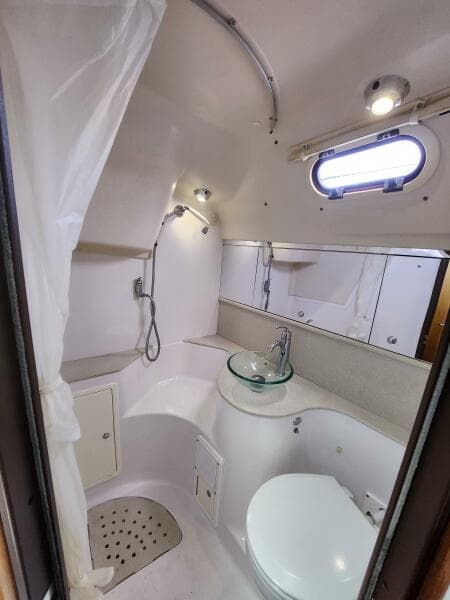 2012 Catalina 355
