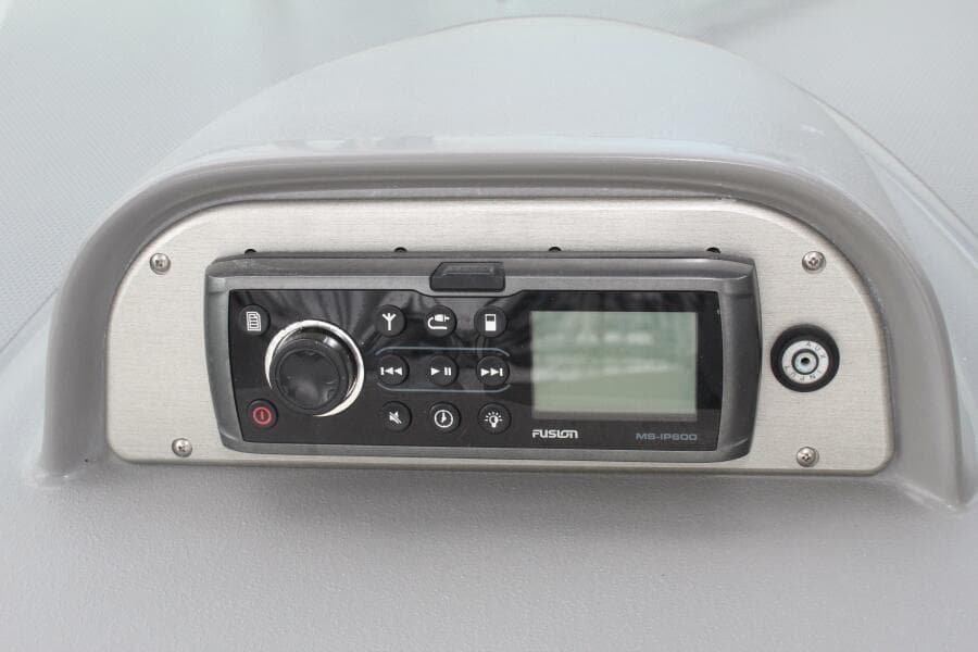 2007 Cruisers Yachts 420 Express