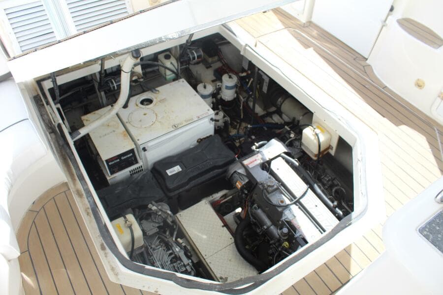 2007 Cruisers Yachts 420 Express