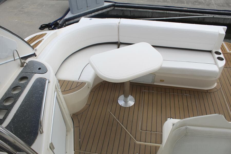2007 Cruisers Yachts 420 Express
