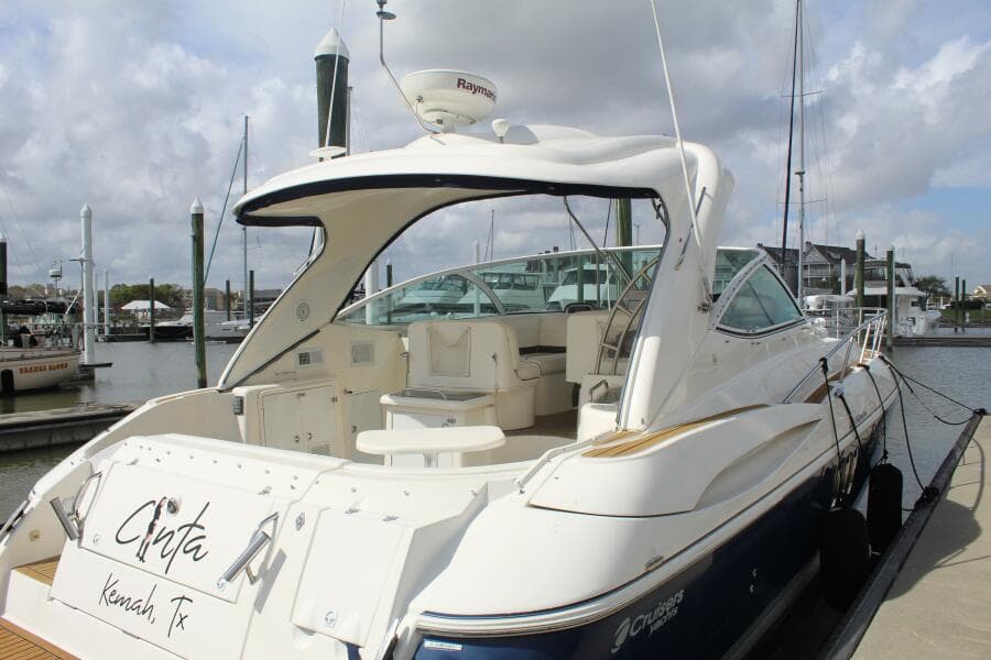 2007 Cruisers Yachts 420 Express