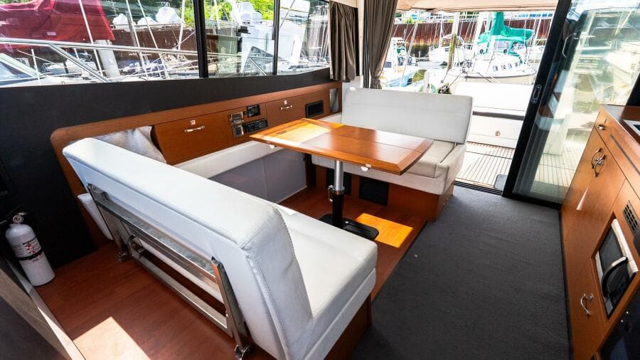 2018 Jeanneau NC 11