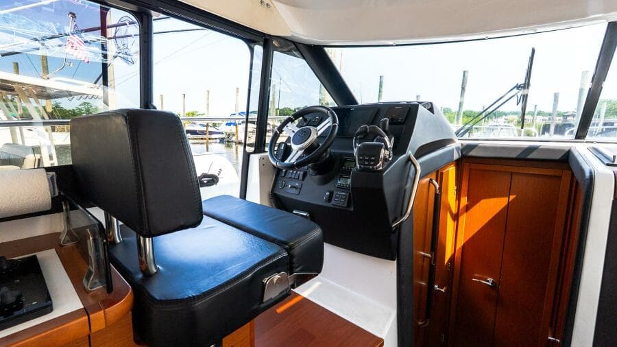 2018 Jeanneau NC 11