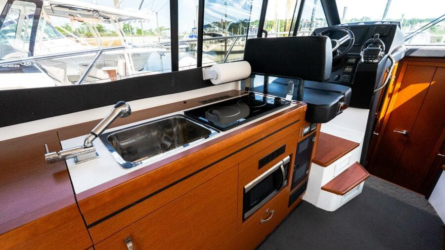 2018 Jeanneau NC 11
