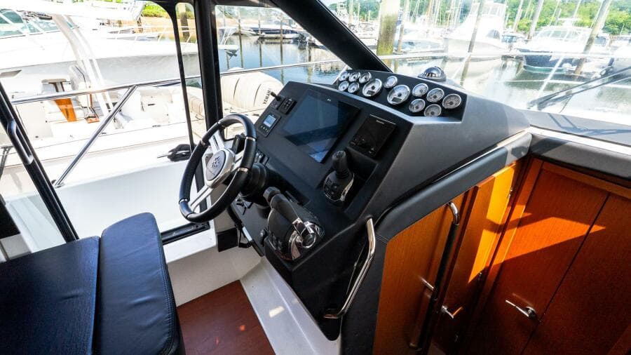 2018 Jeanneau NC 11