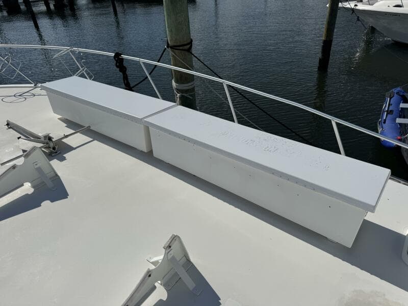 1995 Viking 58 Convertible