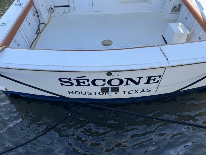 1995 Viking 58 Convertible