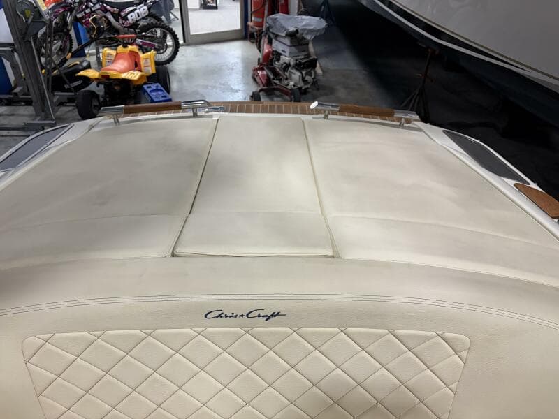 2020 Chris-Craft 