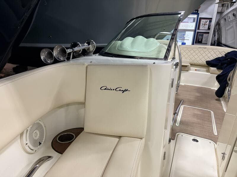 2020 Chris-Craft 