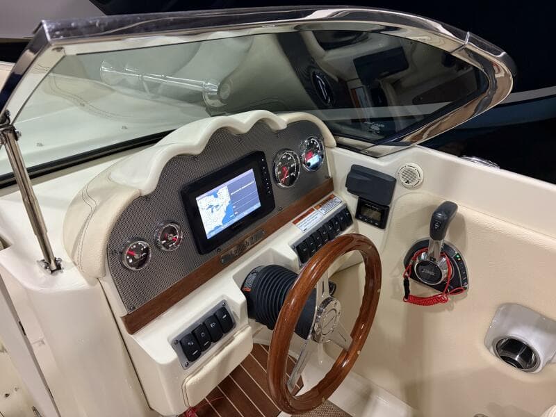 2020 Chris-Craft 