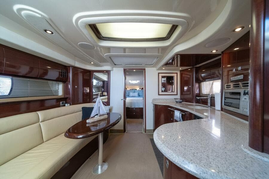 2008 Sea Ray 44 Sundancer