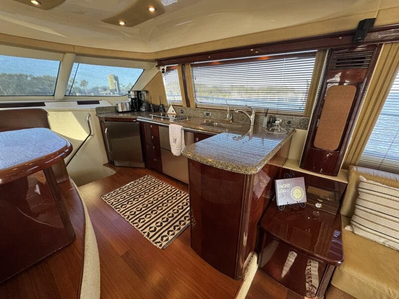 2007 Sea Ray 58 Sedan Bridge