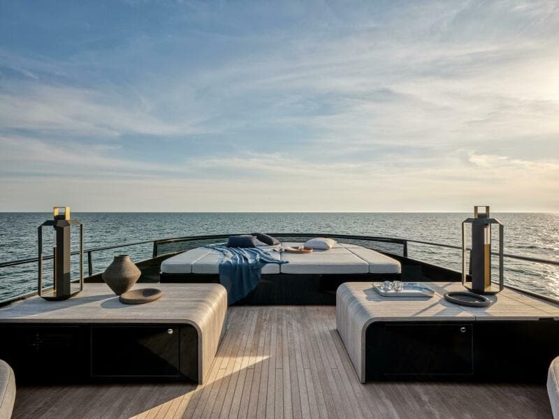 Bow Seating Area