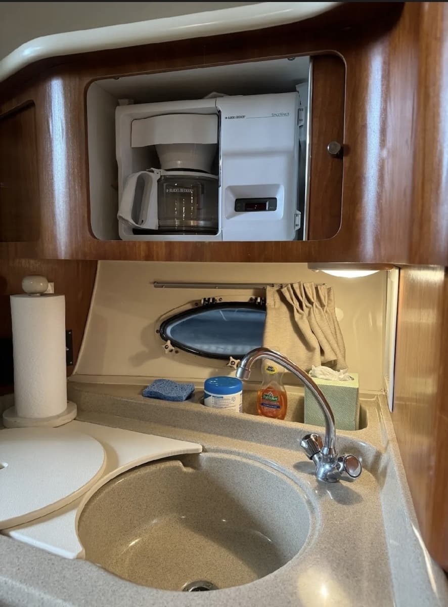 2003 Chris-Craft 328 Express Cruiser