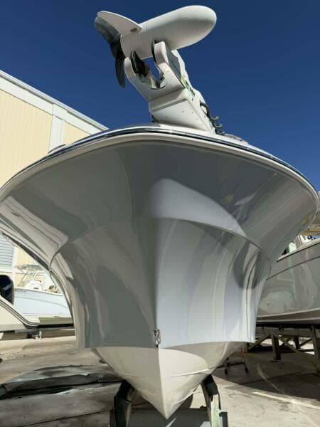 2021 Aquasport 2500 Center Console
