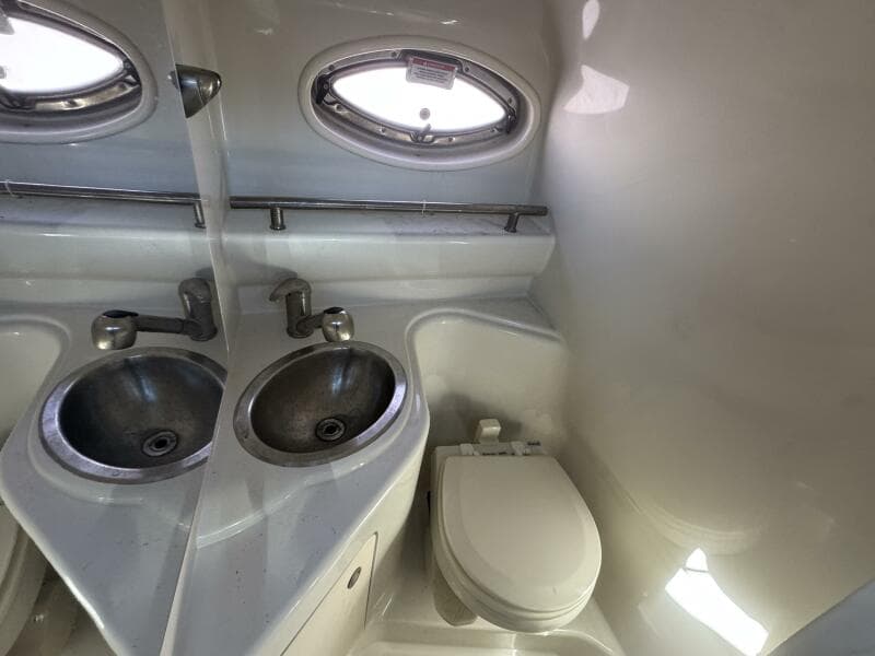 2008 Sea Ray 240 Sundancer