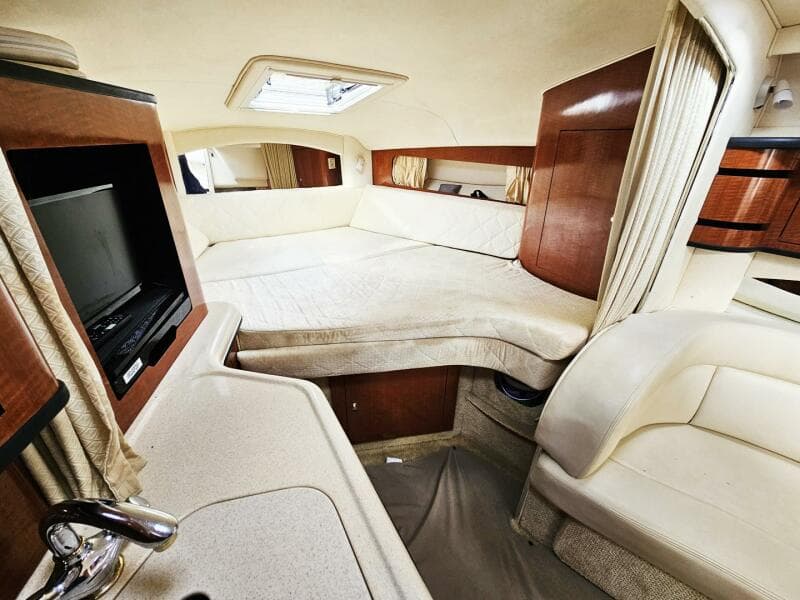 2004 Sea Ray 300 Sundancer
